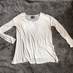 white long American Eagle shirt